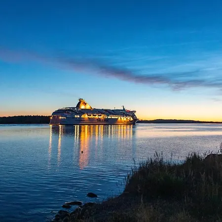 Tallink Ferry - Baltic Queen To Stockholm  Tallin