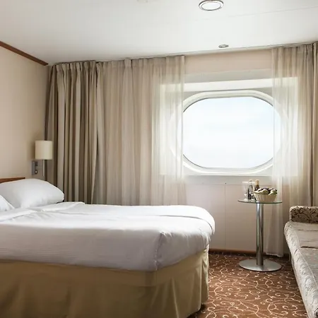 Tallink Ferry - Baltic Queen To Stockholm  Tallinn