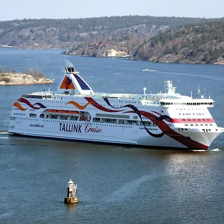 Tallink Ferry - Baltic Queen To Stockholm  Ταλίν